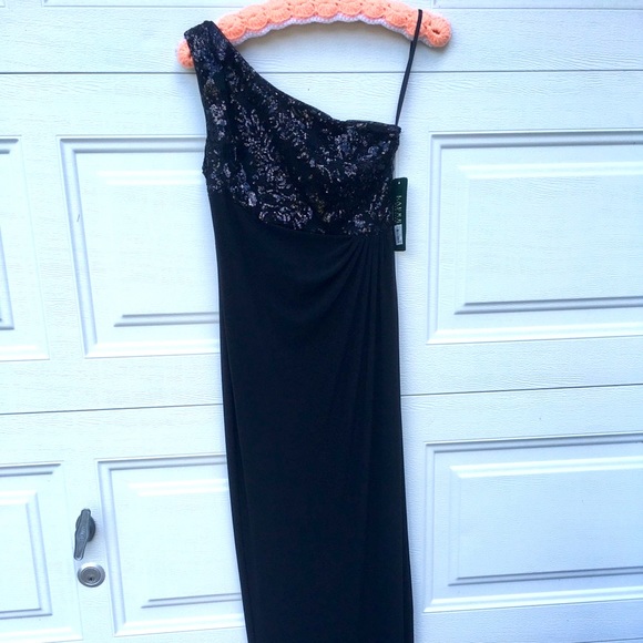 Lauren Ralph Lauren Dresses & Skirts - NWT Ralph Lauren One Shoulder Gown with Sequins 4P